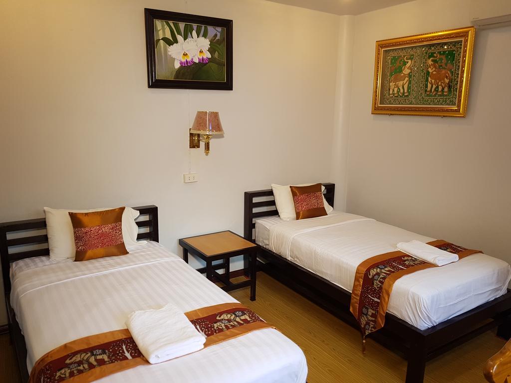 Ban Phumon Talang Resort Ban Mon Talaeng Kültér fotó
