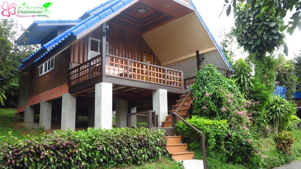 Ban Phumon Talang Resort Ban Mon Talaeng Kültér fotó