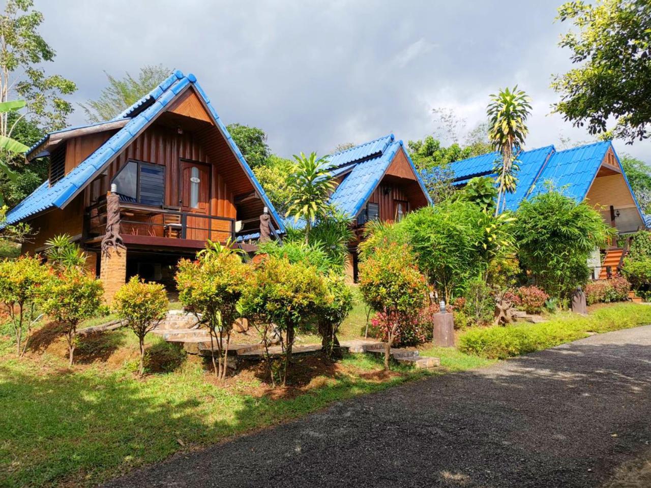 Ban Phumon Talang Resort Ban Mon Talaeng Kültér fotó